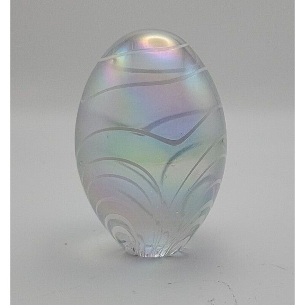 Vintage Iridescent Art Glass EGG Paperweight Rainbow EUC Beautiful Egg! - Picture 4 of 6